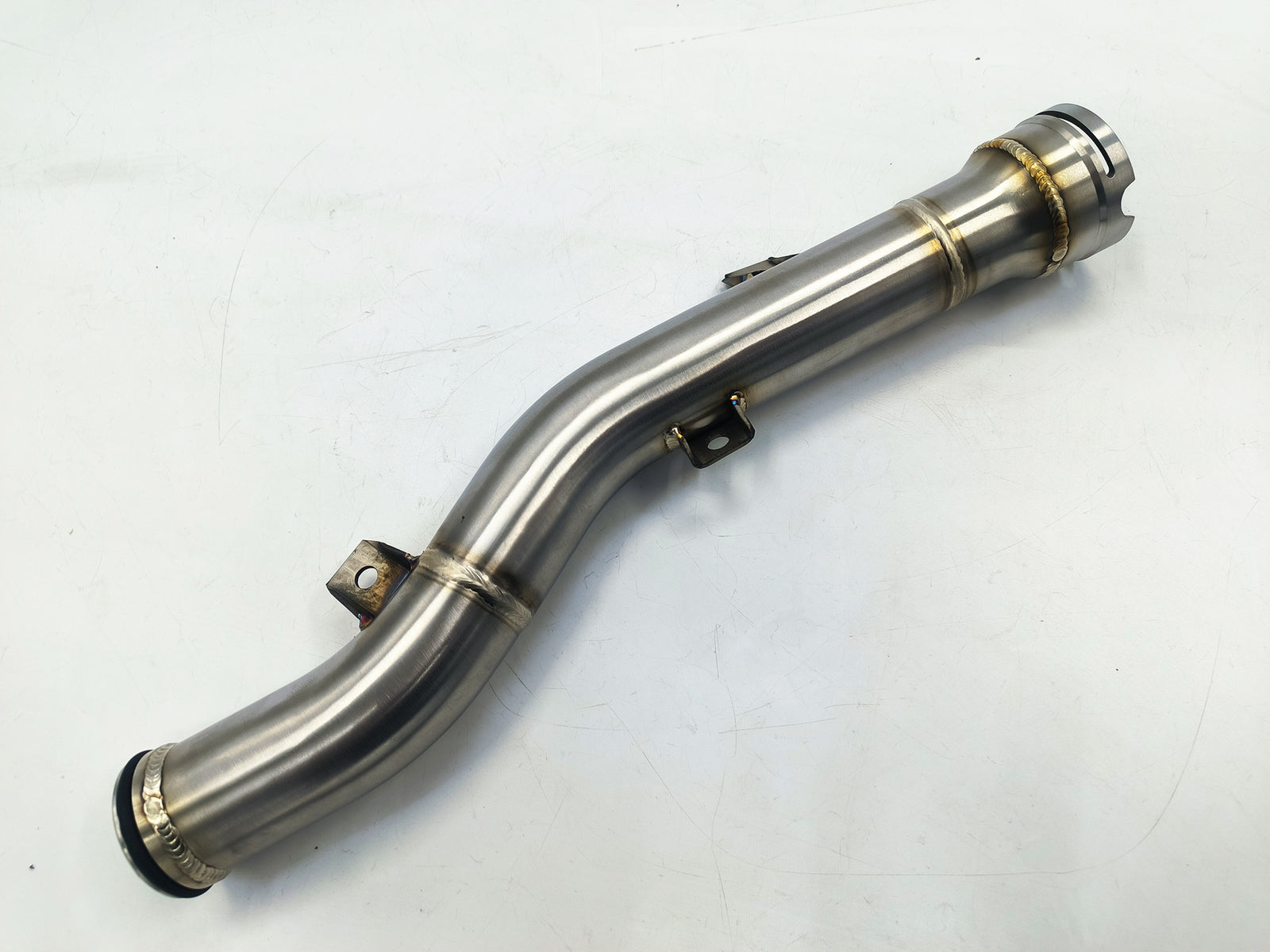 Gen2 Metal Crossover pipe R56